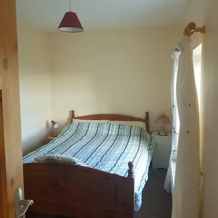 Holiday home Robeen House