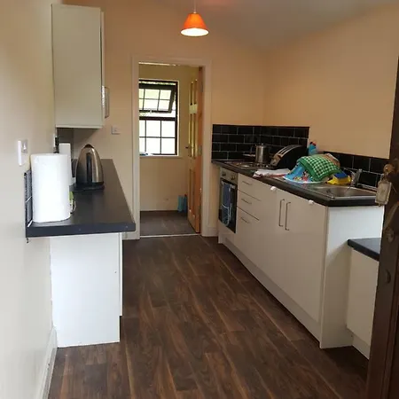 Holiday home Robeen House